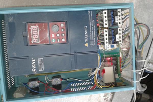 Variable Frequency Drive in Commercial Escalator